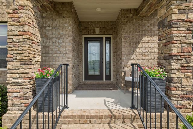 1067 Caballo Trl, Gallatin, TN 37066