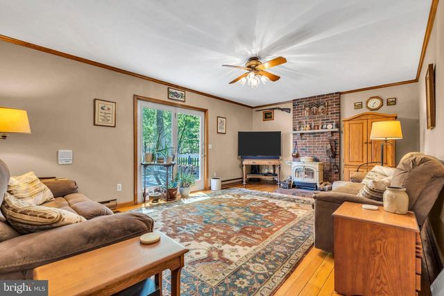 1217 CHEW RD, Waterford Works, NJ 08089