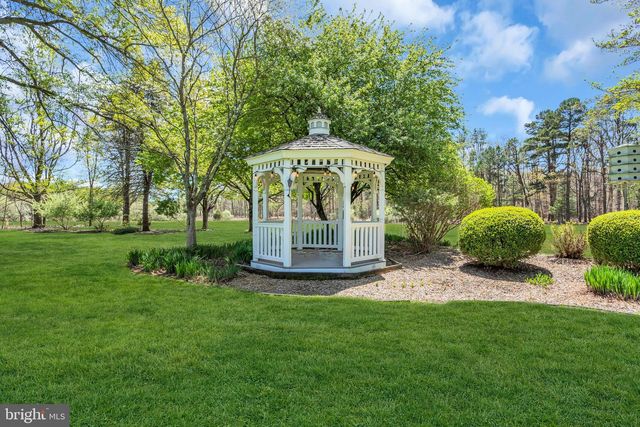 1217 CHEW RD, Waterford Works, NJ 08089