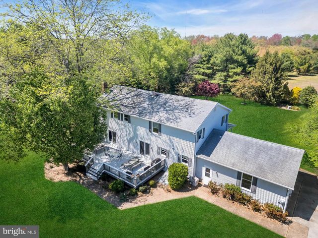 1217 CHEW RD, Waterford Works, NJ 08089