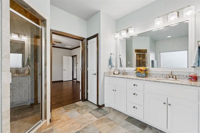 18505 Maidstone Lane, Edmond, OK 73012