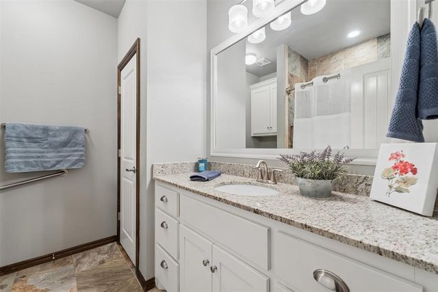 18505 Maidstone Lane, Edmond, OK 73012