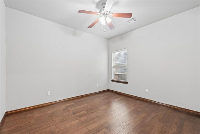 18505 Maidstone Lane, Edmond, OK 73012