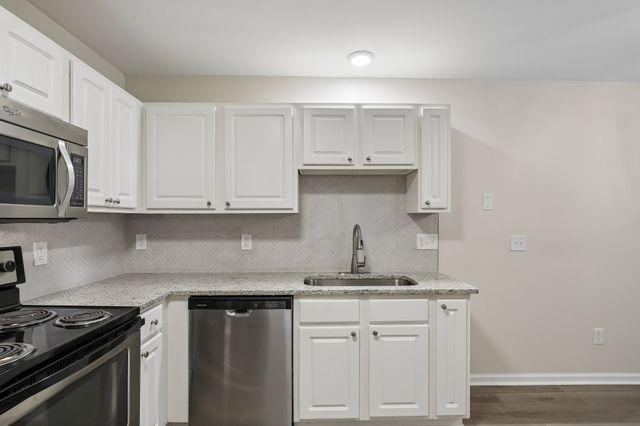 1139 Nashboro Blvd, Nashville, TN 37217