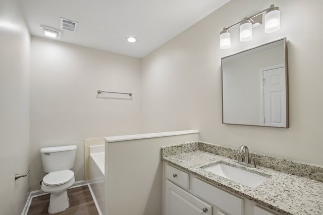 1139 Nashboro Blvd, Nashville, TN 37217
