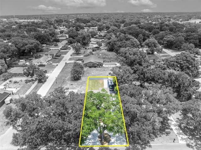 1309 S CENTER STREET, Eustis, FL 32726