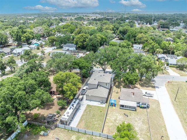 1309 S CENTER STREET, Eustis, FL 32726