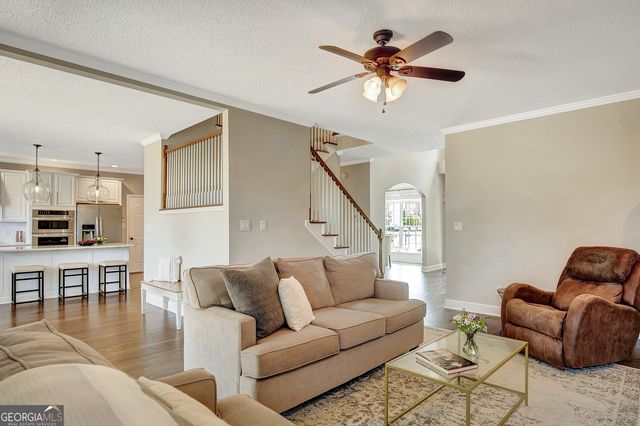 305 Mary Delores Court, Senoia, GA 30276