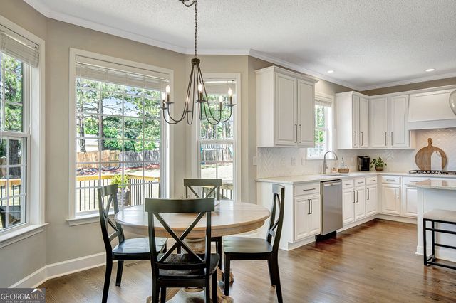 305 Mary Delores Court, Senoia, GA 30276