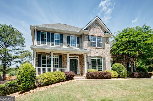 305 Mary Delores Court, Senoia, GA 30276
