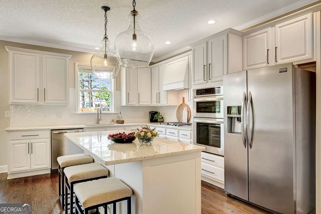 305 Mary Delores Court, Senoia, GA 30276