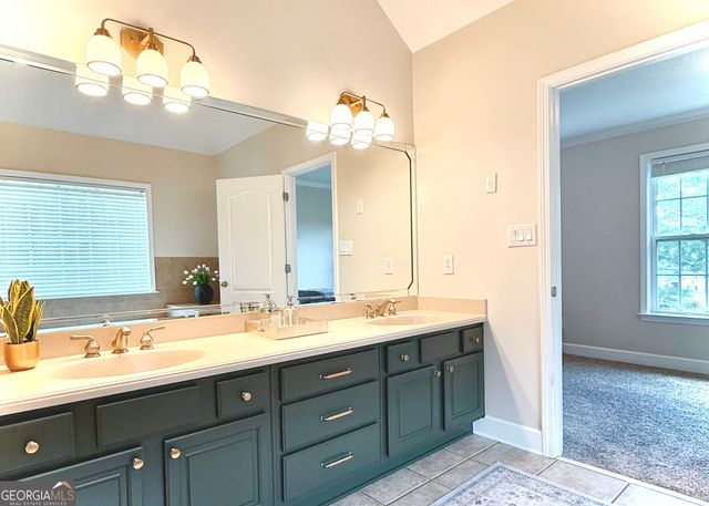 305 Mary Delores Court, Senoia, GA 30276