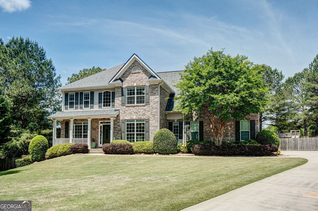 305 Mary Delores Court, Senoia, GA 30276
