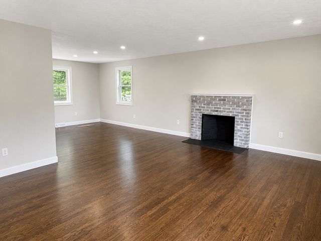 23 Ledgewood Drive, Canton, MA 02021