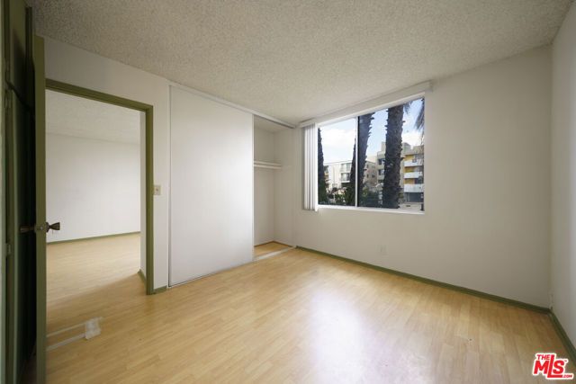 210 S La Fayette Park Place 102, Los Angeles, CA 90057