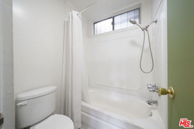 210 S La Fayette Park Place 102, Los Angeles, CA 90057