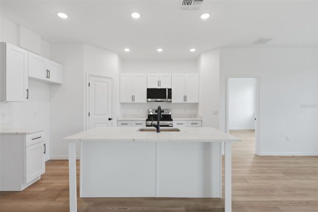 7 PINE COURSE TRAIL, Ocala, FL 34472