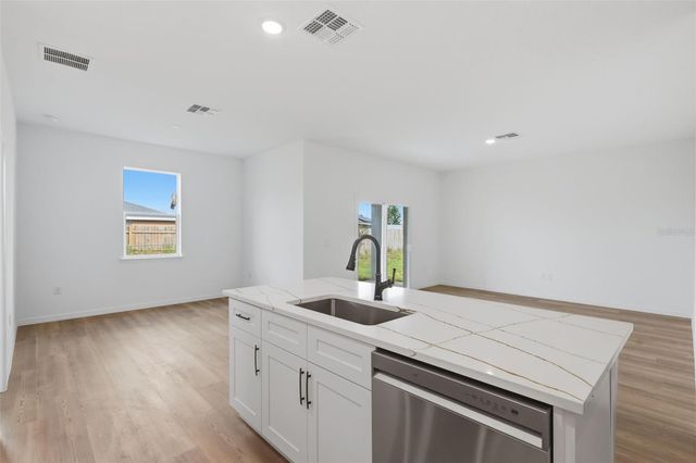 7 PINE COURSE TRAIL, Ocala, FL 34472