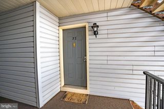 35 JOYNER CT, Lawrenceville, NJ 08648