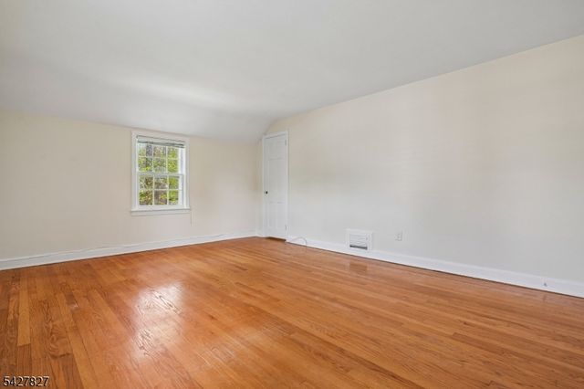 636 Rahway Ave, Westfield Town, NJ 07090