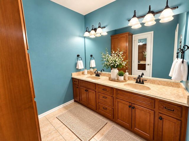 307 Standing Oaks Lane, Sealy, TX 77474