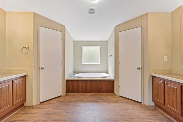 1120 Sandy Cove Drive, Bryan, TX 77807