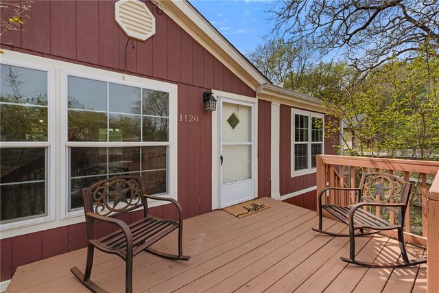 1120 Sandy Cove Drive, Bryan, TX 77807