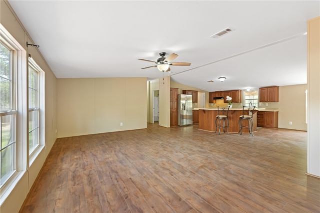 1120 Sandy Cove Drive, Bryan, TX 77807