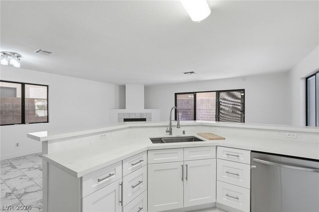 137 Wynntry Drive, Henderson, NV 89074