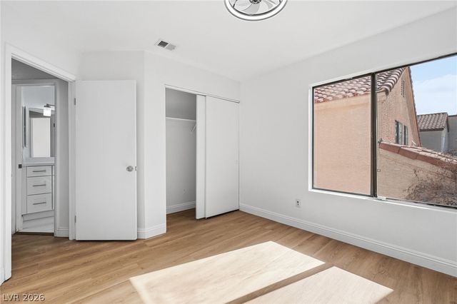 137 Wynntry Drive, Henderson, NV 89074