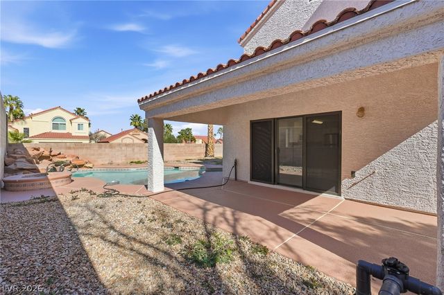 137 Wynntry Drive, Henderson, NV 89074