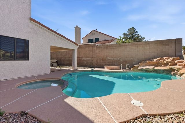 137 Wynntry Drive, Henderson, NV 89074