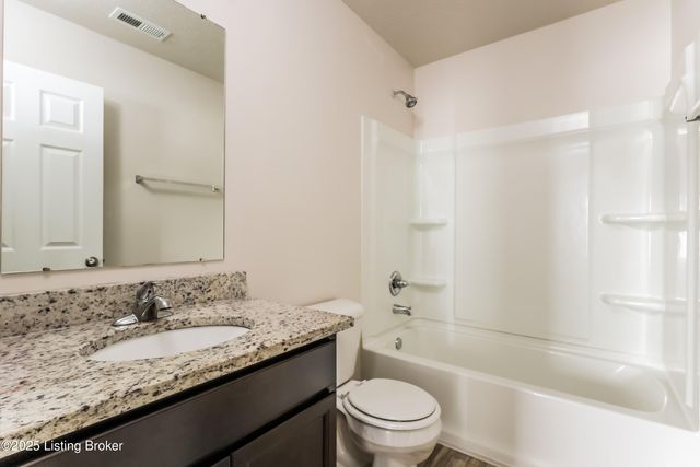 1213 Johnson Ridge Rd, Louisville, KY 40245