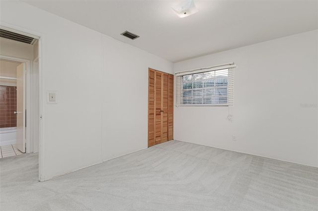 275 W CLOWER STREET, Bartow, FL 33830