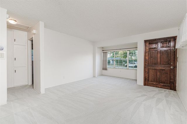 275 W CLOWER STREET, Bartow, FL 33830