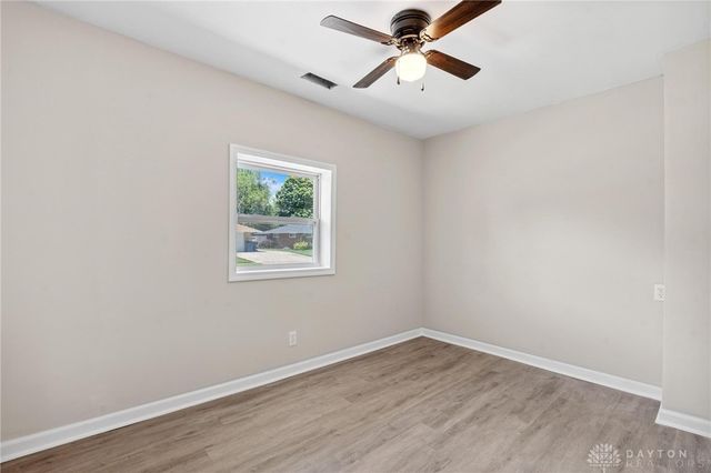 5660 Tomberg Street, Huber Heights, OH 45424