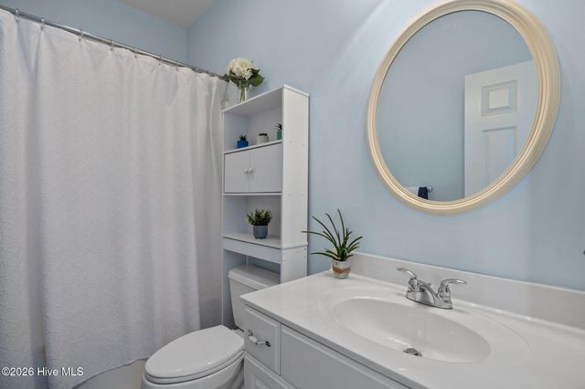 110 Ravennaside Drive NW, Calabash, NC 28467