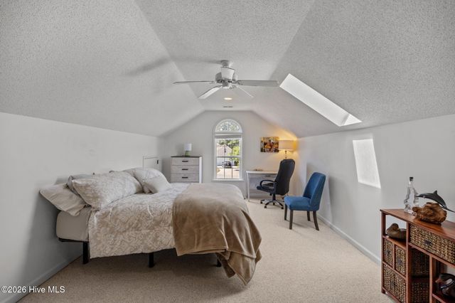 110 Ravennaside Drive NW, Calabash, NC 28467