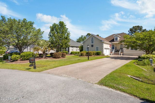 110 Ravennaside Drive NW, Calabash, NC 28467