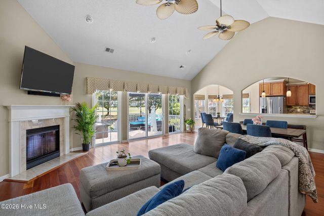 110 Ravennaside Drive NW, Calabash, NC 28467