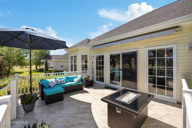 110 Ravennaside Drive NW, Calabash, NC 28467