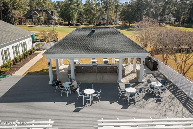 110 Ravennaside Drive NW, Calabash, NC 28467