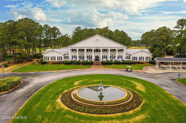 110 Ravennaside Drive NW, Calabash, NC 28467