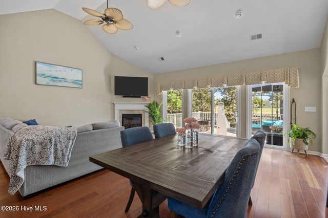 110 Ravennaside Drive NW, Calabash, NC 28467