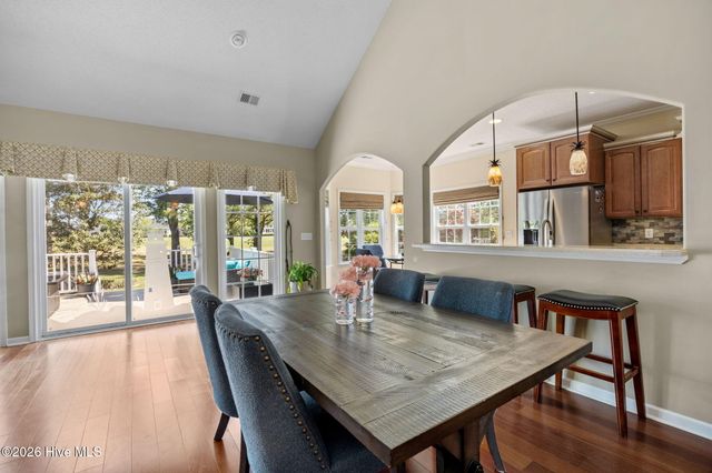 110 Ravennaside Drive NW, Calabash, NC 28467