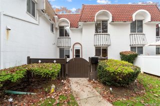 399 Birchwood Road, Brookhaven, NY 11763