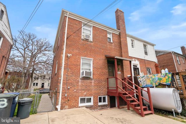 443 NEWCOMB ST SE, Washington, DC 20032