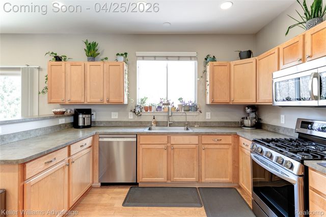 1758 Four Seasons Drive, Hartland Township, MI 48843