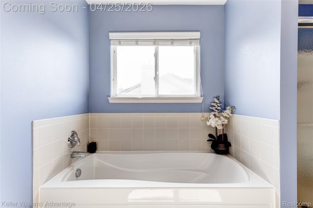 1758 Four Seasons Drive, Hartland Township, MI 48843