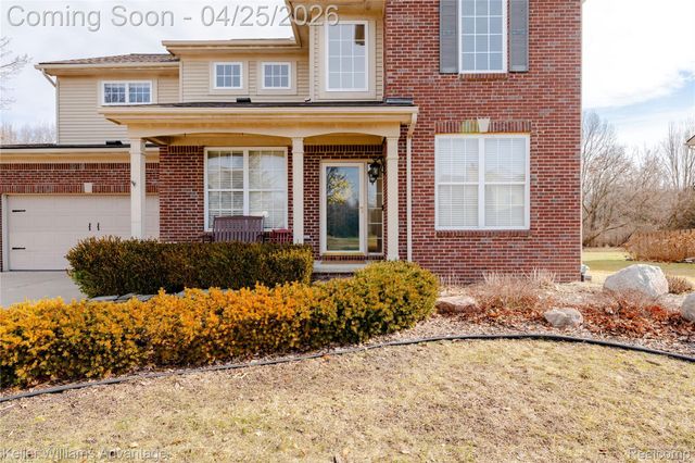1758 Four Seasons Drive, Hartland Township, MI 48843